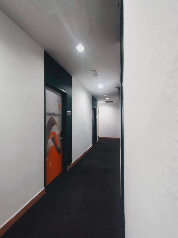 Allbes Parklands Hotel Klang Eksteriør bilde